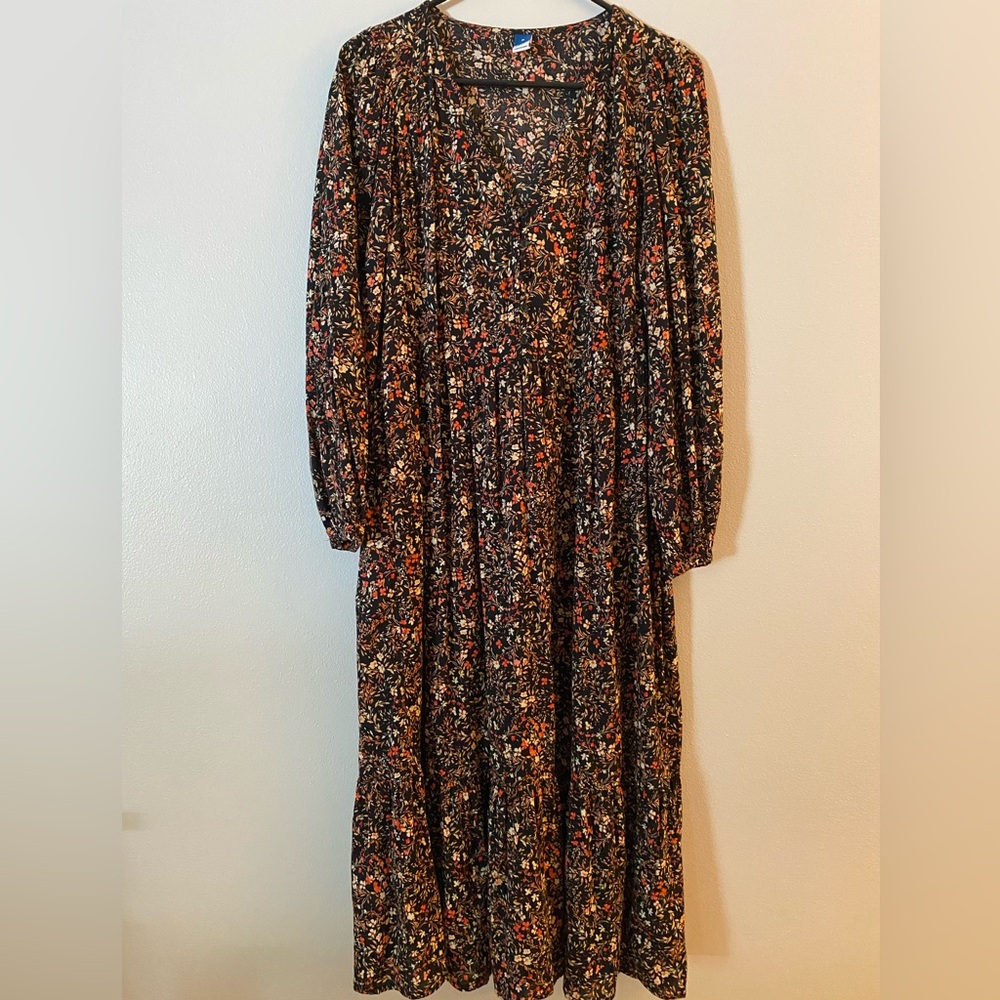 Old navy maxi dress medium